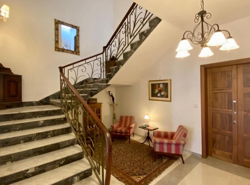 Maltese Garden Villa Mosta Exterior photo